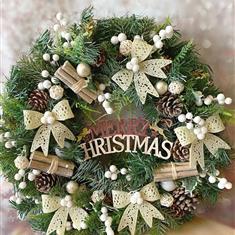 Elegant Christmas Wreath