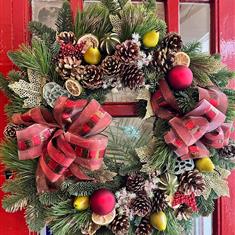 Crimson Yuletide