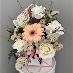 Pearl Swirl Flower Card